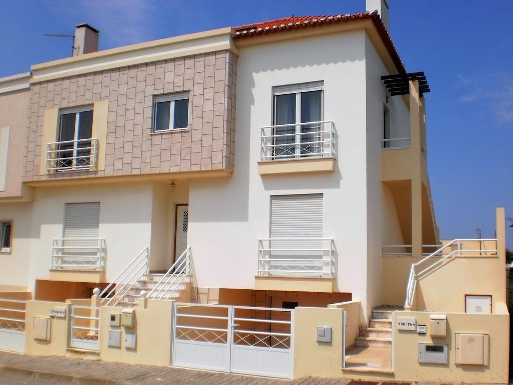 شقة Surf Peniche - Ocean View المظهر الخارجي الصورة